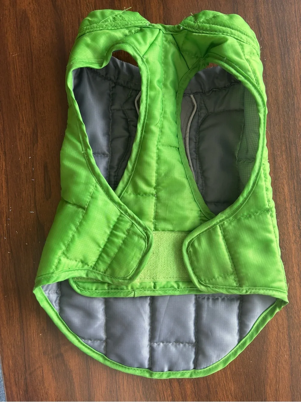 Kurgo Loft Reversible insulated Dog Coat Small Green Grey